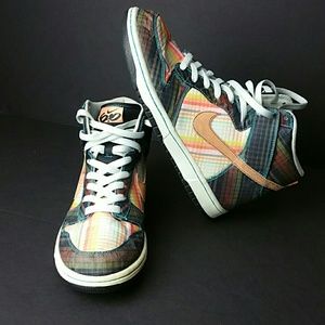 NIKE DUNK HI 6.0 WOMEN SHOES